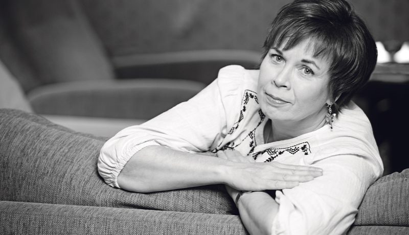 Päivi Alasalmi pohtii, voiko osallisuutta ostaa